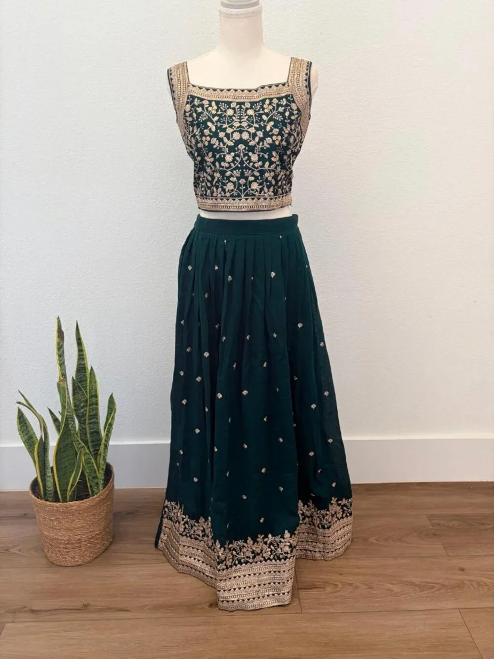 N/A beautiful emerald